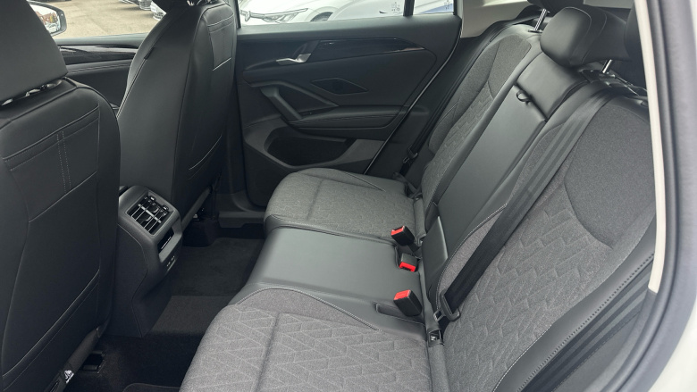 Volkswagen Tiguan 1.5 eTSI Life 5dr DSG Petrol Estate